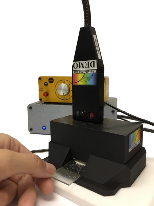 RPH5 Vertical Raman probe holder with laser safety Interlock